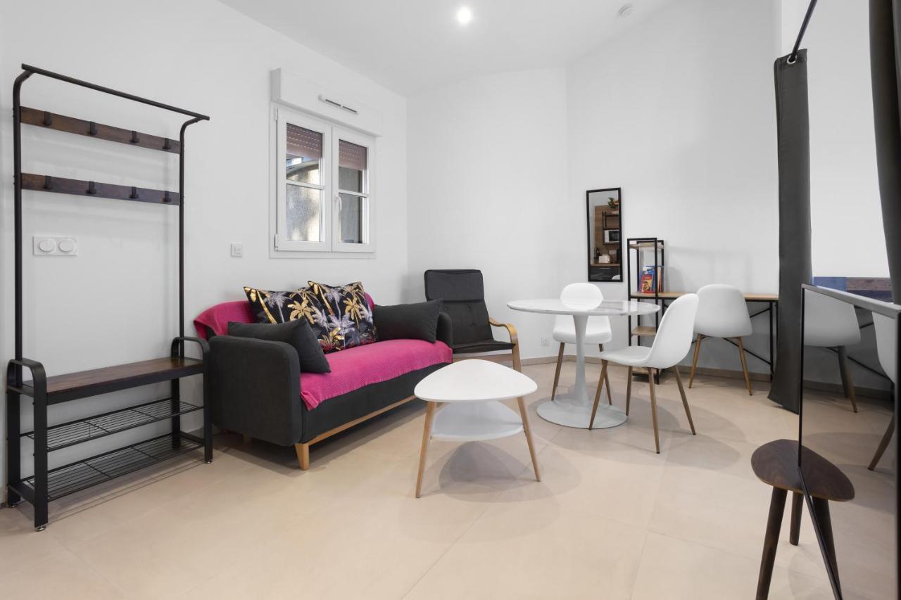 Appartement Moderne 4 - *